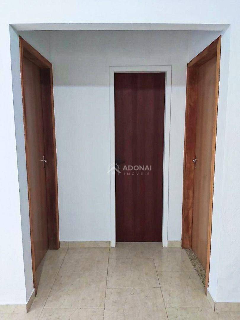 Casa à venda com 2 quartos, 140m² - Foto 13