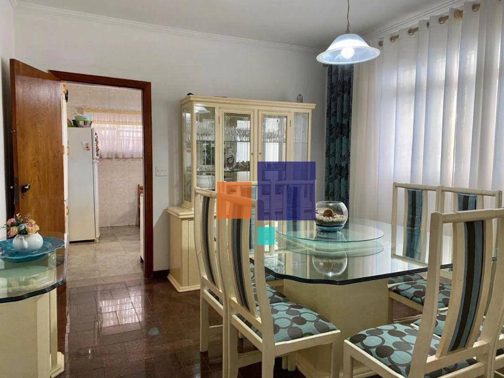 Casa à venda com 3 quartos, 140m² - Foto 14