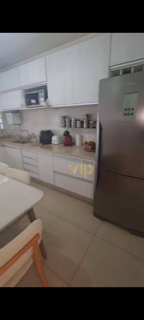 Apartamento à venda com 3 quartos, 97m² - Foto 7