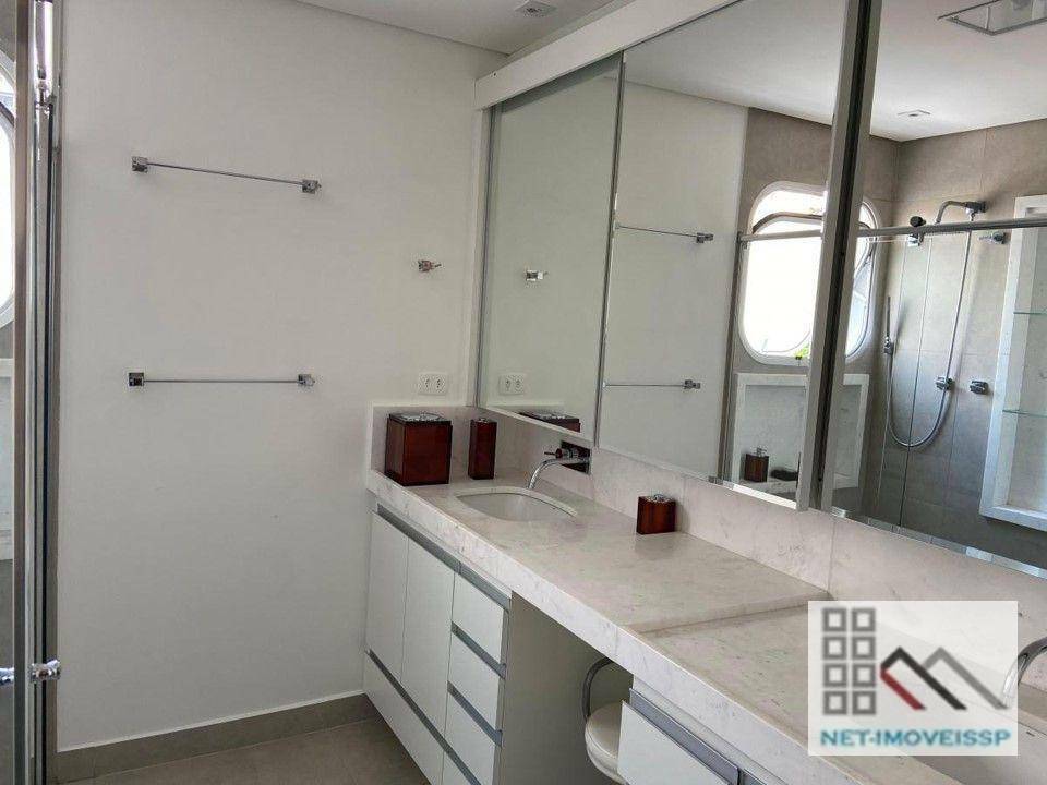 Apartamento à venda com 4 quartos, 196m² - Foto 13