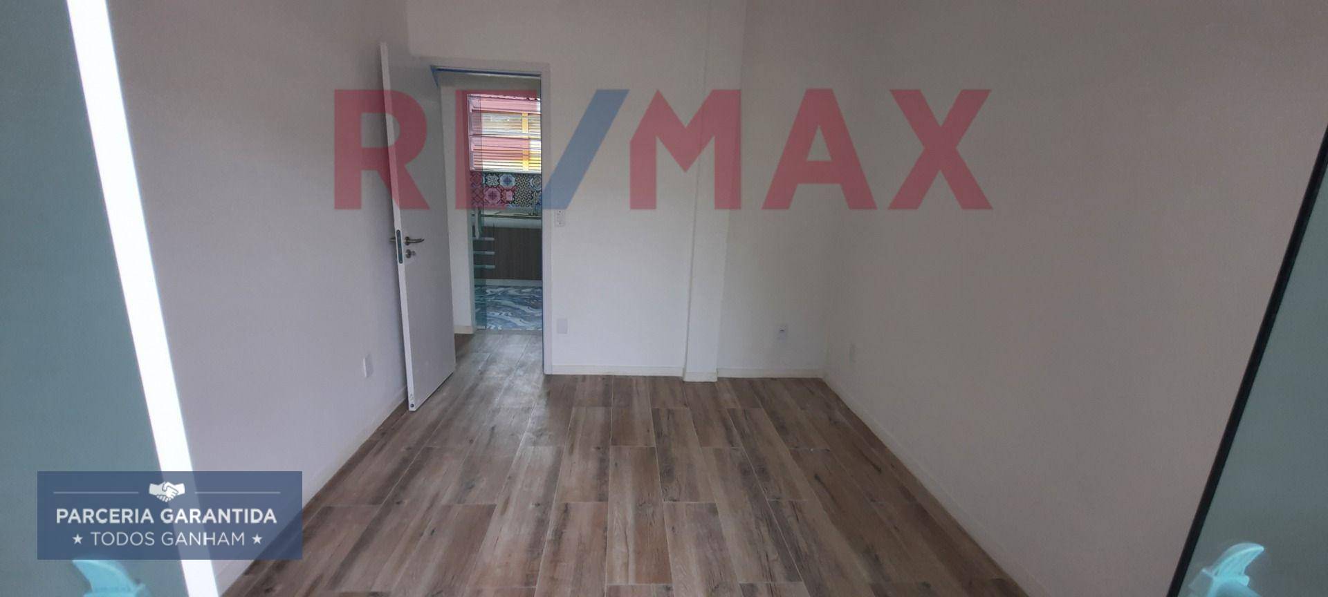 Apartamento à venda com 4 quartos, 110m² - Foto 5