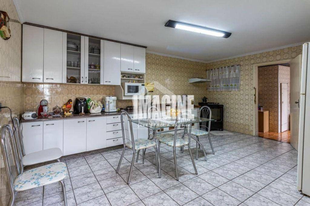 Casa à venda com 3 quartos, 180m² - Foto 14