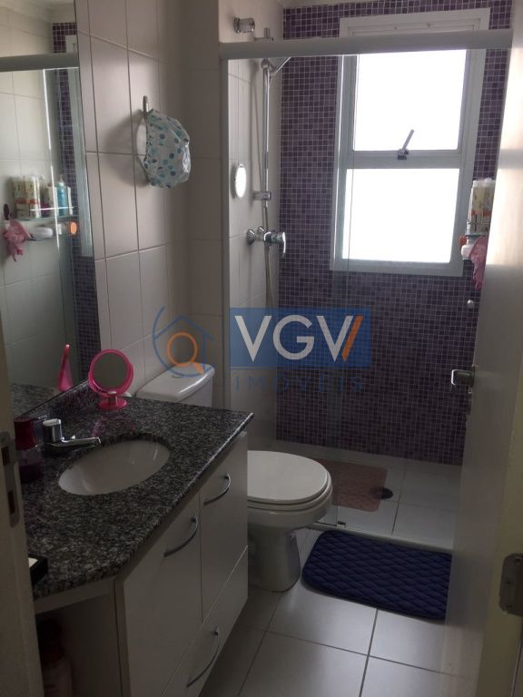 Apartamento à venda com 2 quartos, 62m² - Foto 8