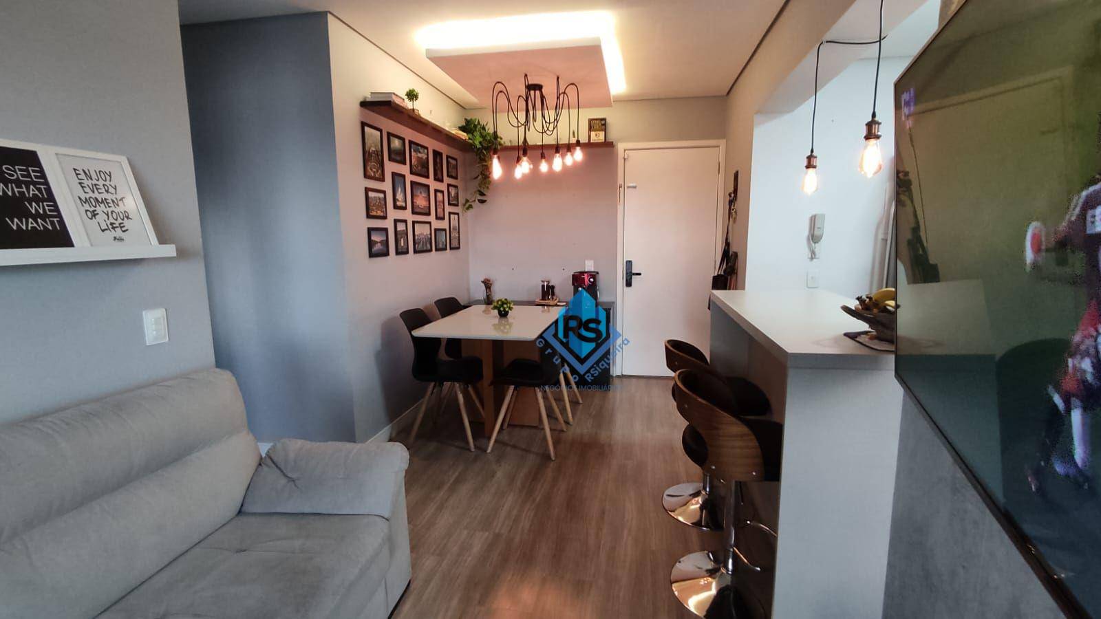 Apartamento à venda com 2 quartos, 60m² - Foto 18