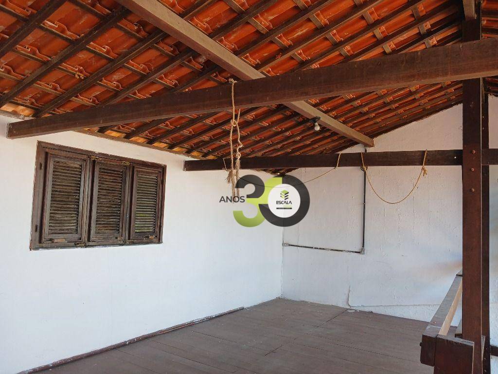 Casa para alugar com 3 quartos, 60m² - Foto 5