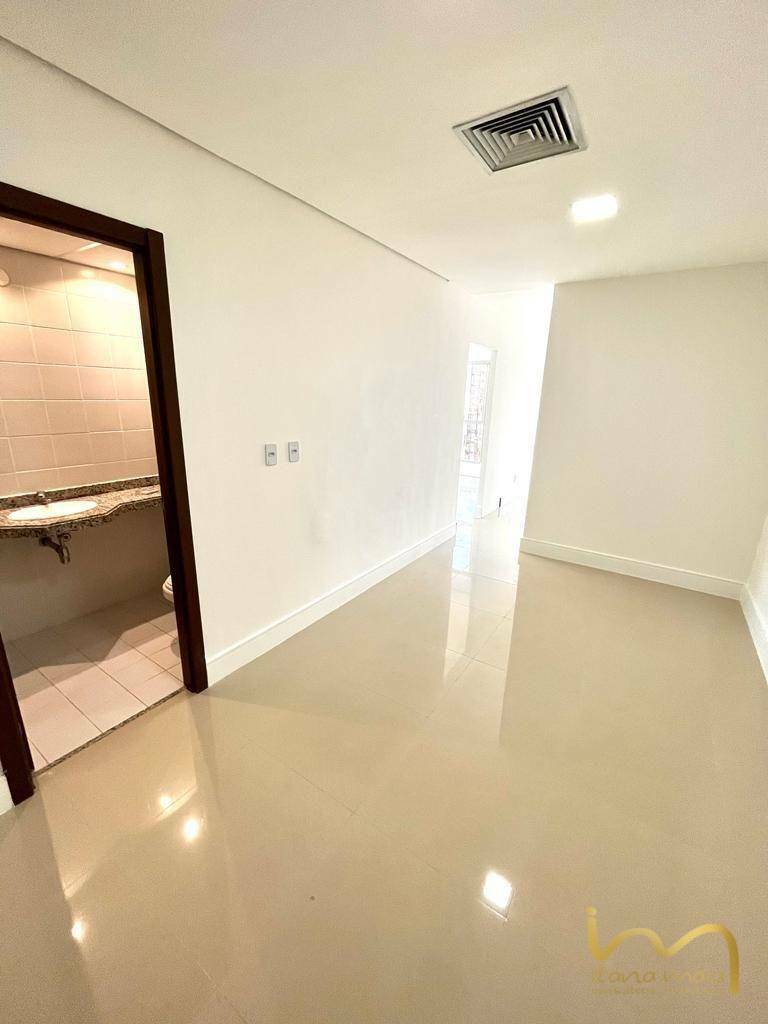 Apartamento à venda com 3 quartos, 135m² - Foto 33