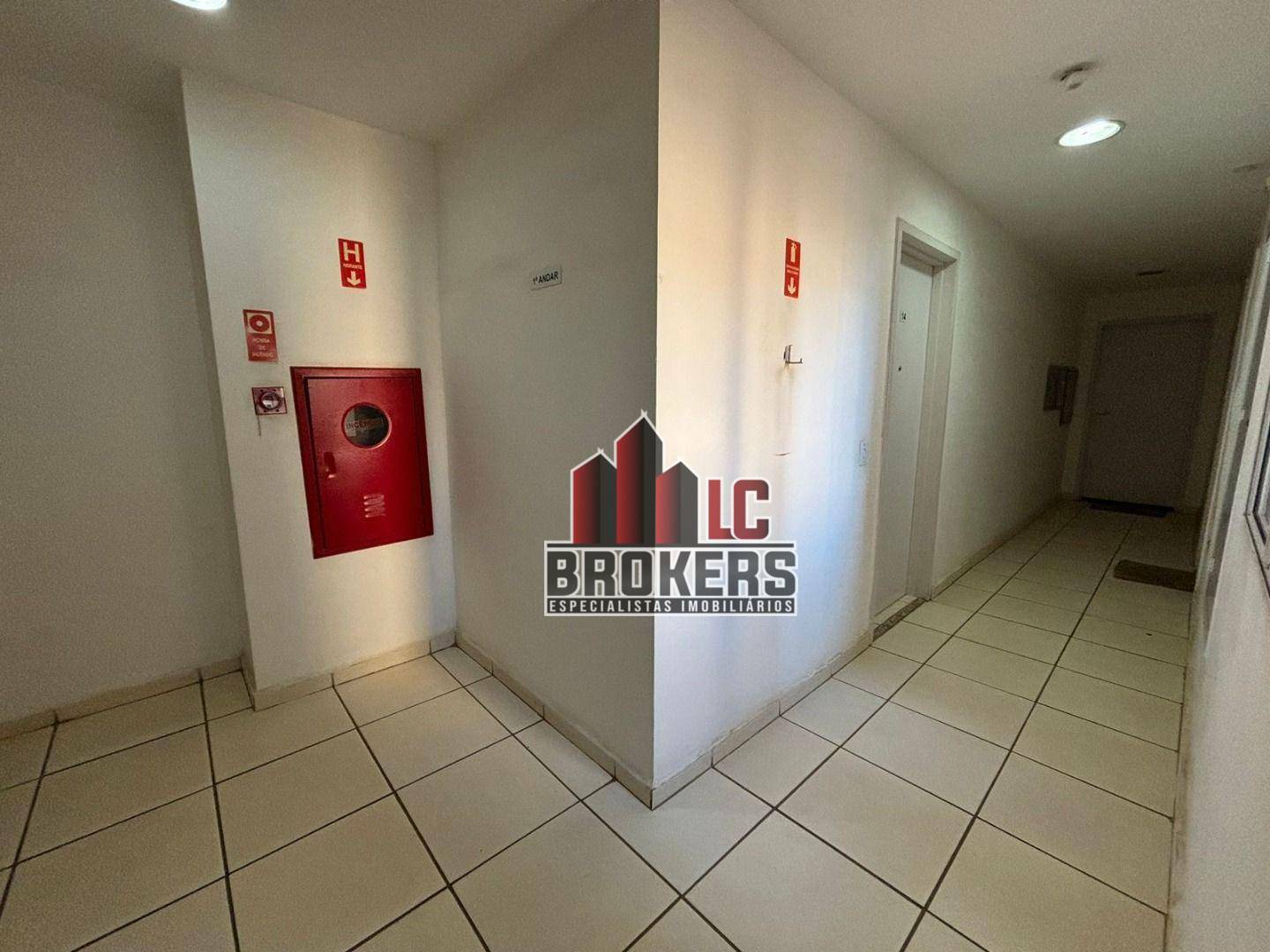 Apartamento para alugar com 2 quartos, 49m² - Foto 22