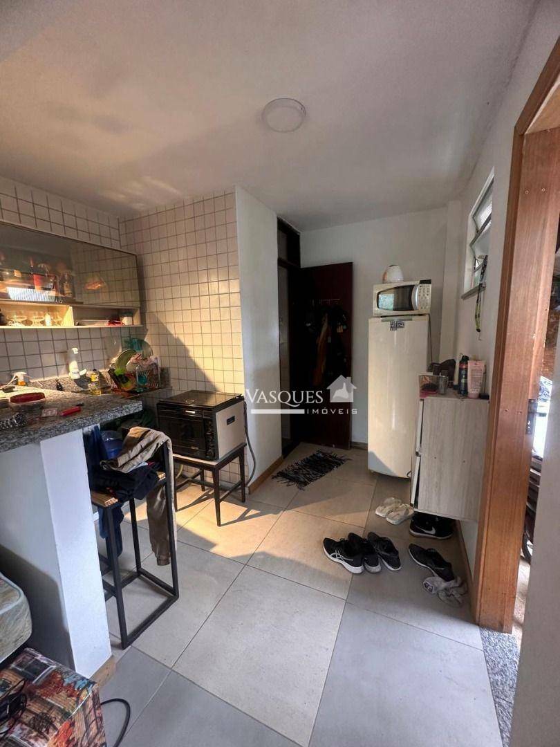 Casa à venda com 4 quartos, 310M2 - Foto 21