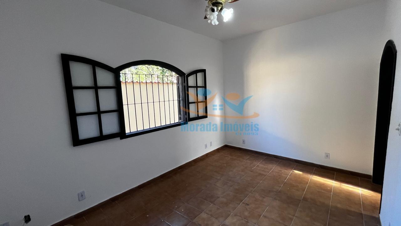 Casa à venda com 2 quartos, 360m² - Foto 18