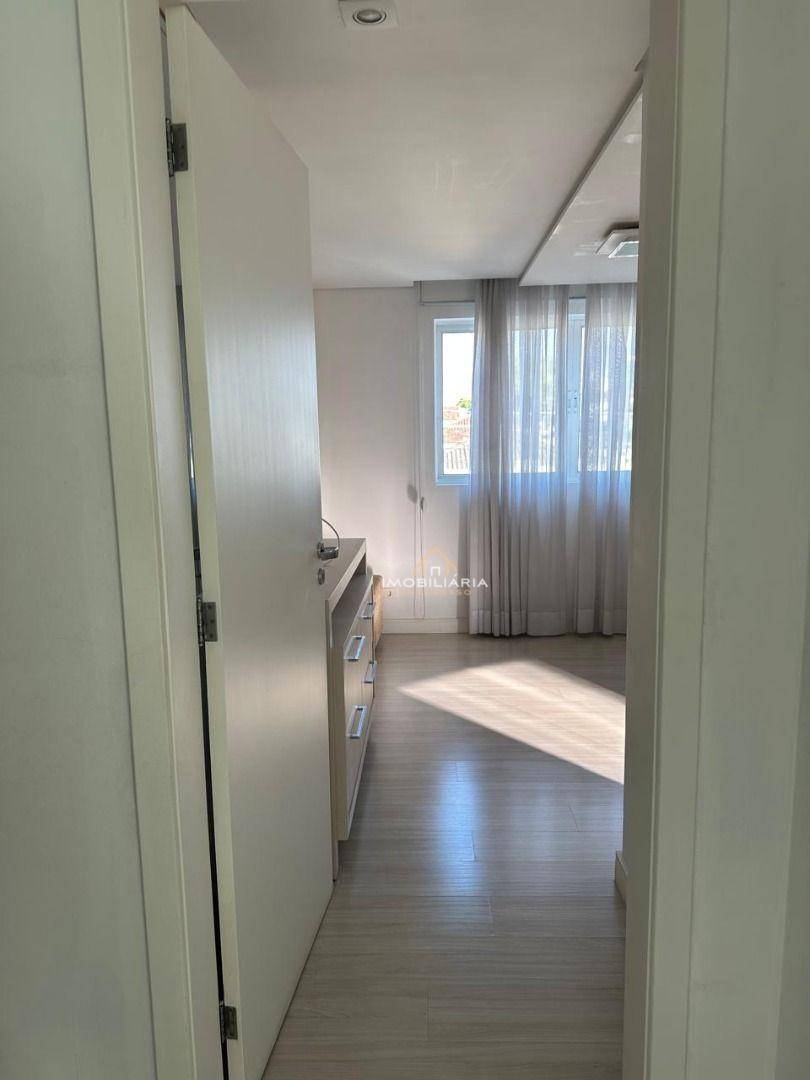 Apartamento para alugar com 2 quartos, 130m² - Foto 10