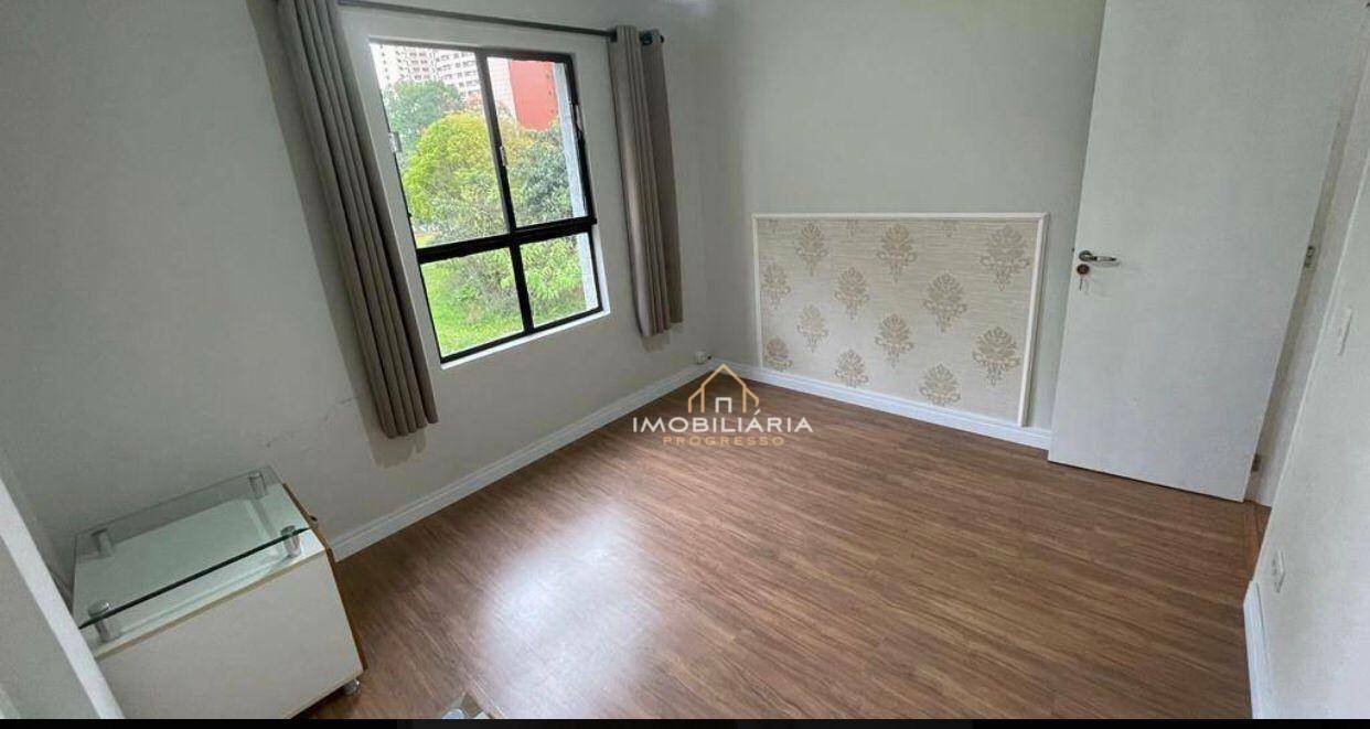 Apartamento à venda com 3 quartos, 71m² - Foto 14