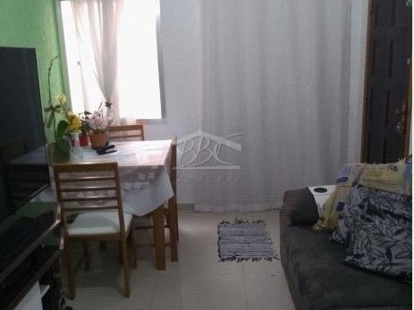 Apartamento à venda com 2 quartos, 66m² - Foto 2