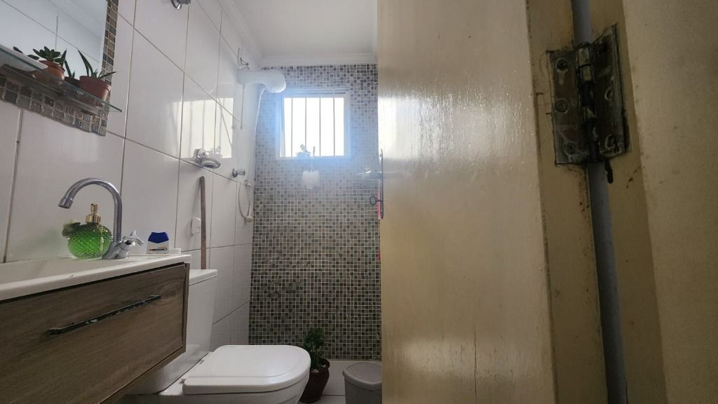 Sobrado à venda com 4 quartos, 120m² - Foto 25