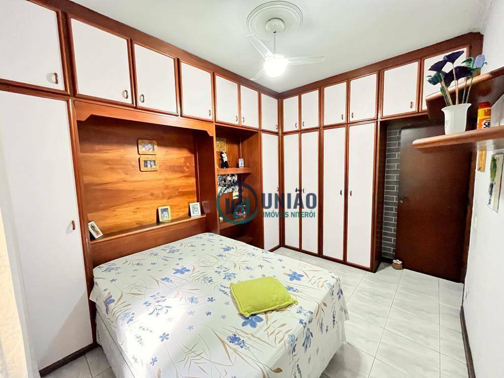 Apartamento à venda com 3 quartos, 100m² - Foto 3