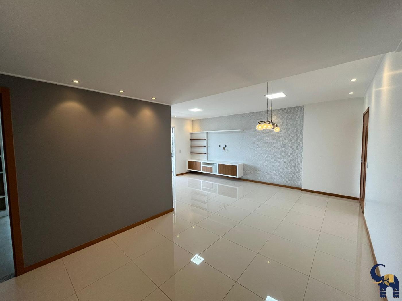 Apartamento à venda com 4 quartos, 140m² - Foto 15