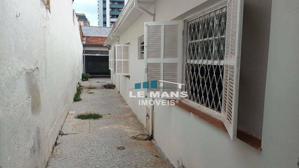 Casa à venda com 3 quartos, 196m² - Foto 20