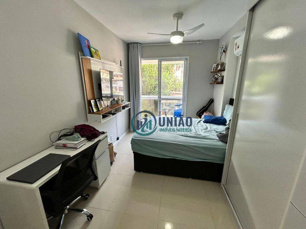 Apartamento à venda com 2 quartos, 70m² - Foto 6