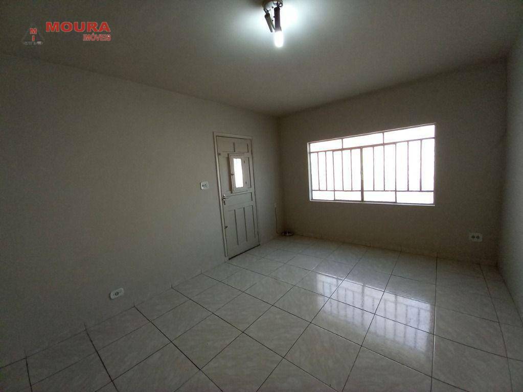 Sobrado à venda com 3 quartos, 111m² - Foto 2