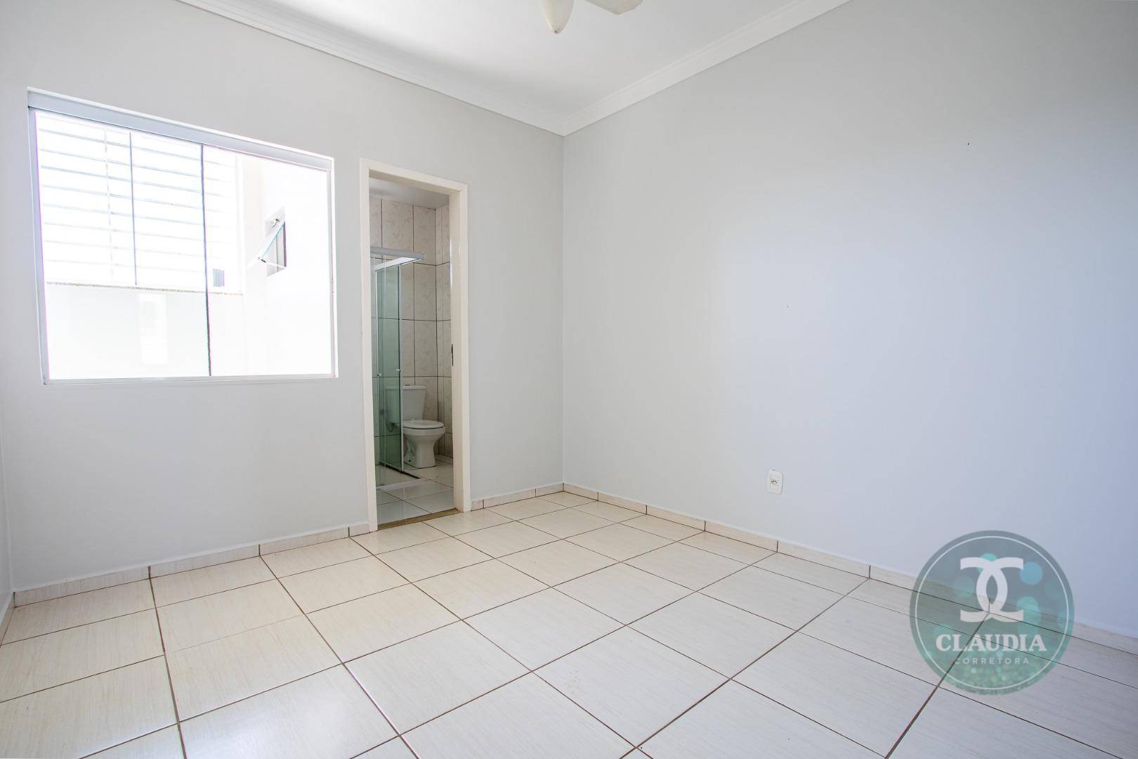 Casa à venda com 2 quartos, 61m² - Foto 5