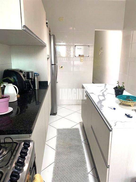 Sobrado à venda com 3 quartos, 140m² - Foto 13