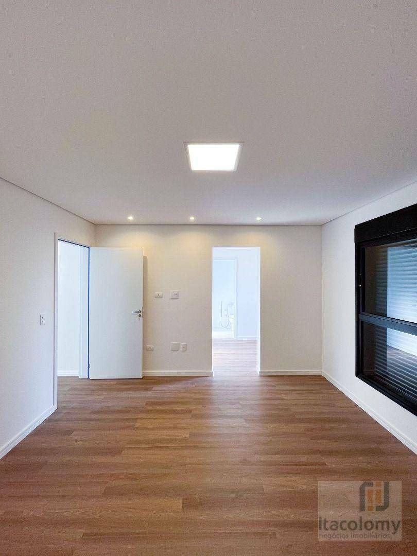 Casa de Condomínio à venda com 3 quartos, 220m² - Foto 32