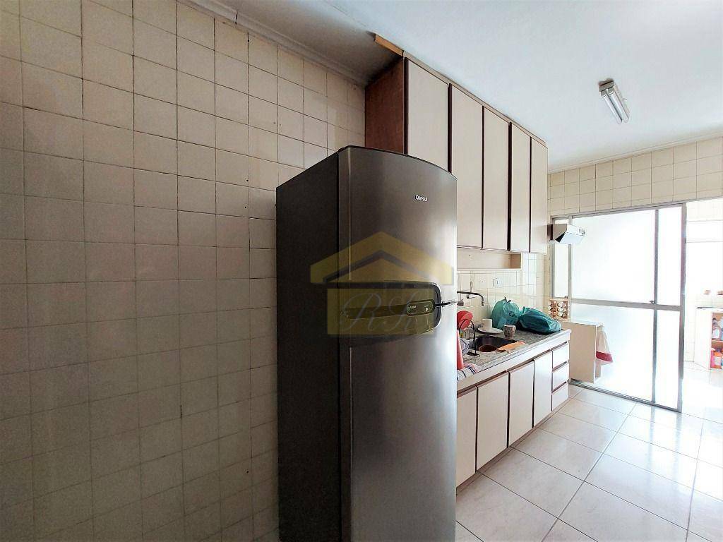 Apartamento à venda com 3 quartos, 87m² - Foto 12