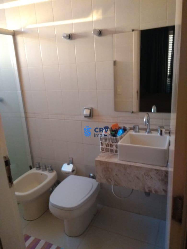 Apartamento à venda com 4 quartos, 247m² - Foto 26