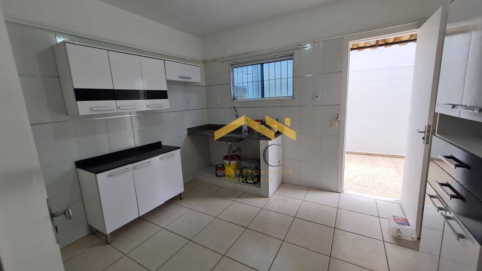 Casa à venda com 2 quartos, 86m² - Foto 20