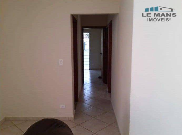 Apartamento à venda com 3 quartos, 95m² - Foto 8