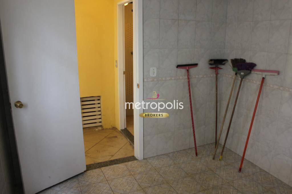 Sobrado à venda com 4 quartos, 276m² - Foto 43