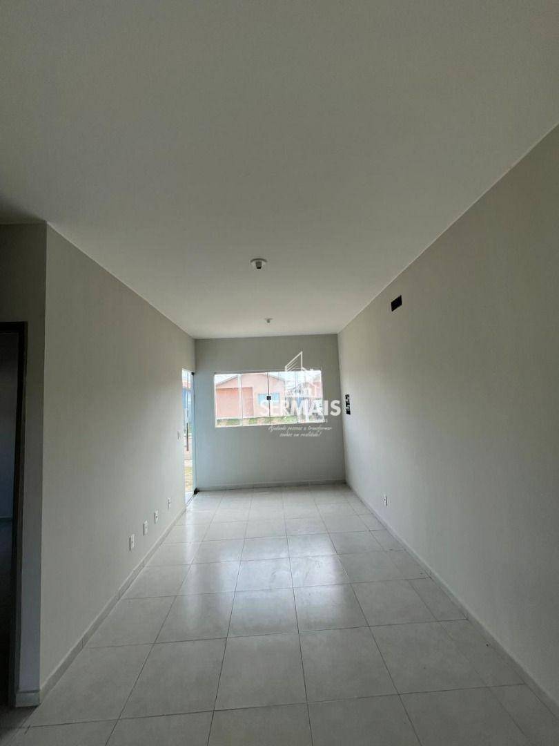 Casa à venda com 3 quartos, 250m² - Foto 3