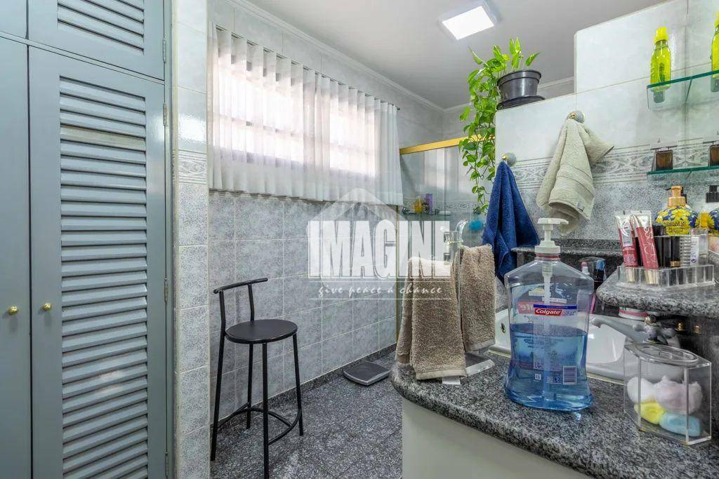 Sobrado à venda com 3 quartos, 260m² - Foto 31