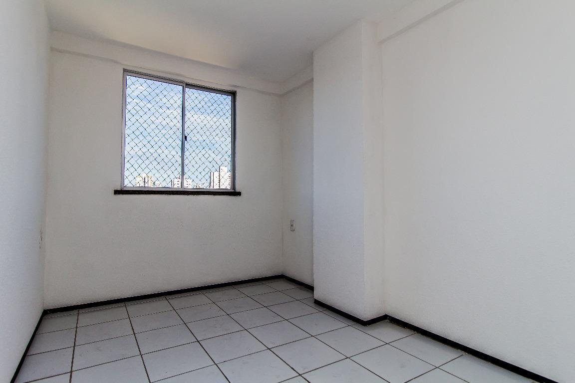 Apartamento para alugar com 2 quartos, 55m² - Foto 4