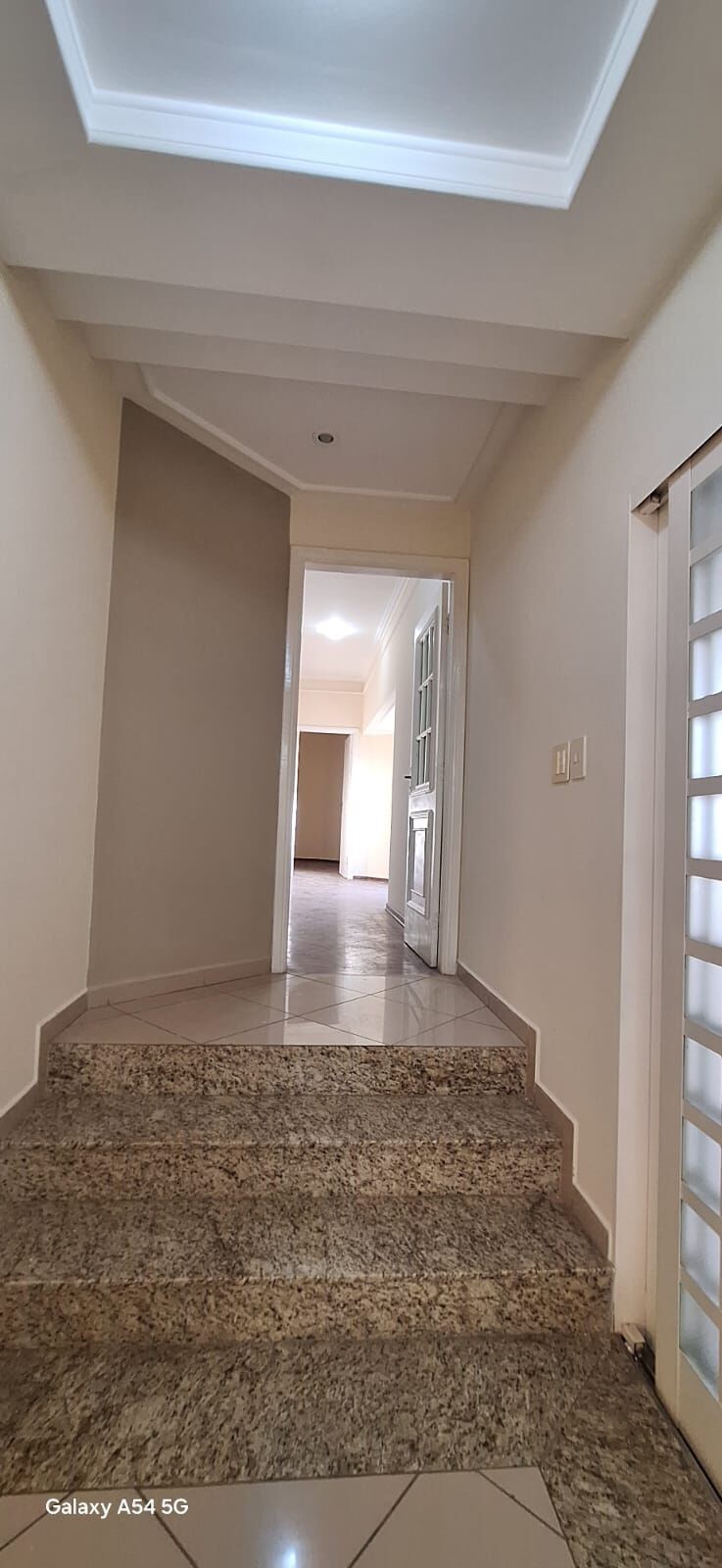 Casa à venda com 3 quartos, 221m² - Foto 19