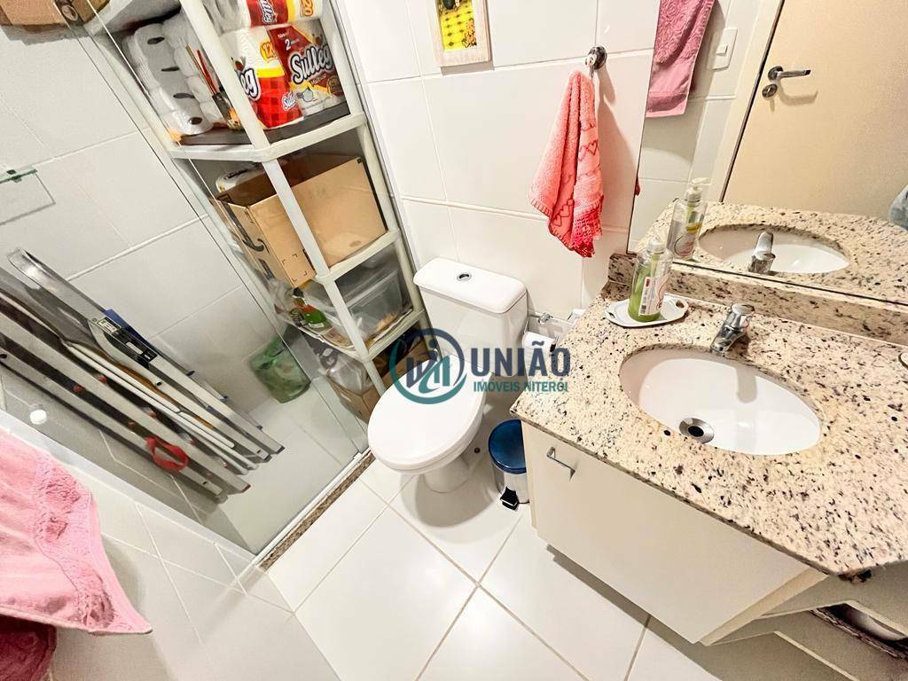 Apartamento à venda com 2 quartos, 61m² - Foto 13