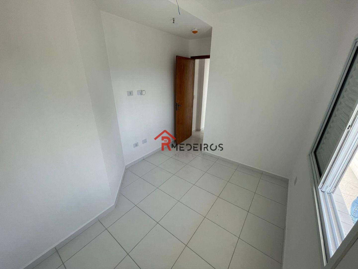 Apartamento à venda com 1 quarto, 41m² - Foto 11