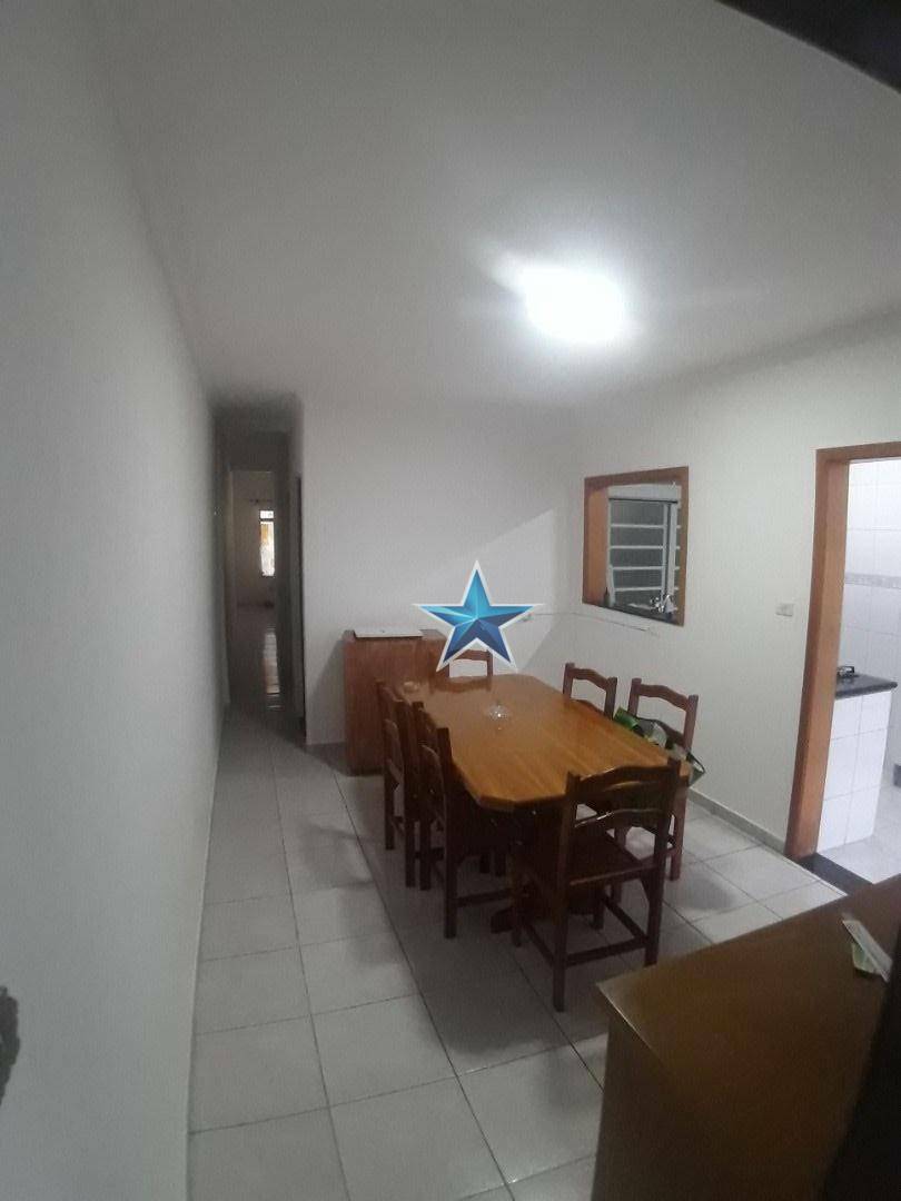 Casa à venda com 2 quartos, 130m² - Foto 9