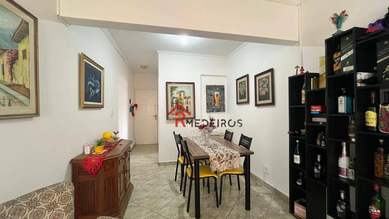 Apartamento à venda com 2 quartos, 69m² - Foto 4