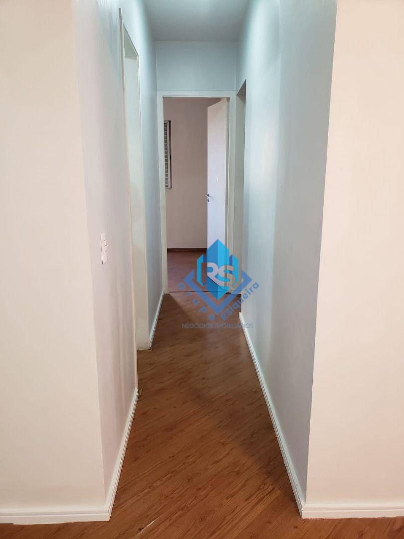 Apartamento à venda com 3 quartos, 60m² - Foto 17