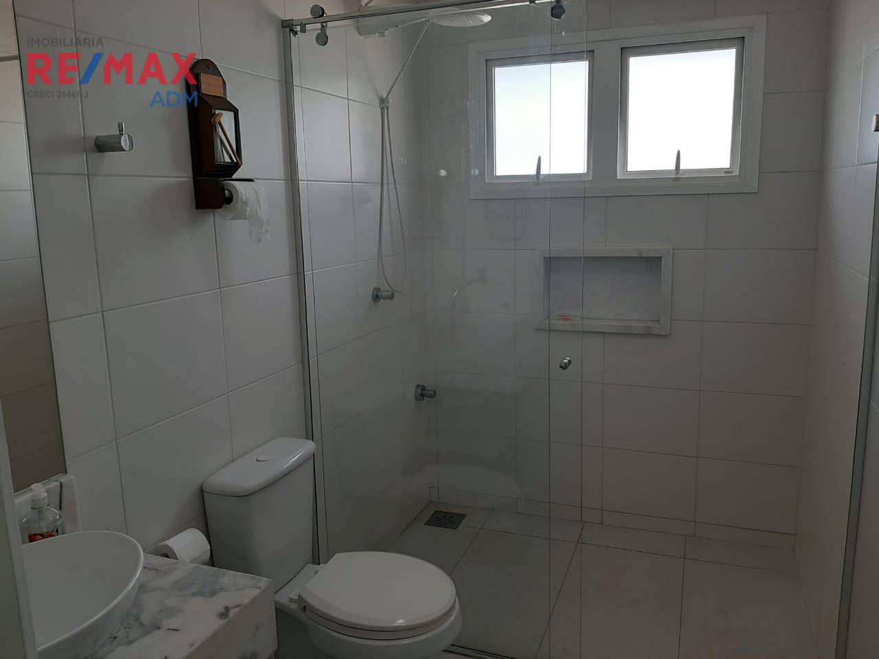 Casa de Condomínio à venda com 3 quartos, 400m² - Foto 6