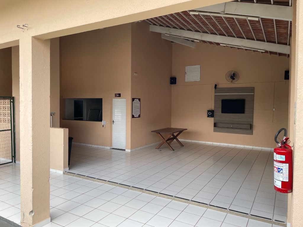 Apartamento à venda com 2 quartos, 44m² - Foto 25