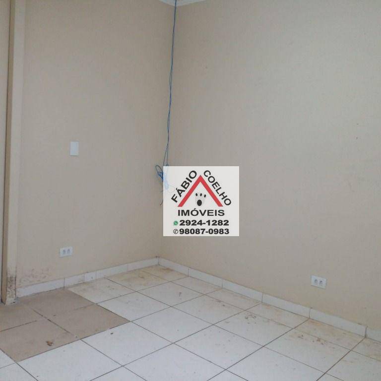 Casa à venda com 3 quartos, 280m² - Foto 14