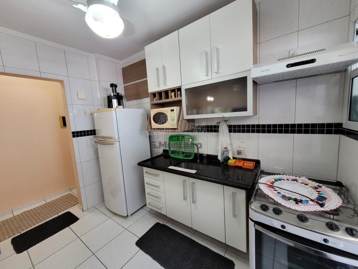 Apartamento à venda com 2 quartos, 80m² - Foto 9