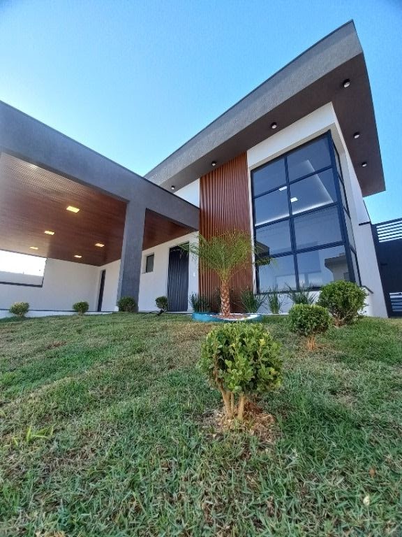 Casa de Condomínio à venda com 3 quartos, 180m² - Foto 1