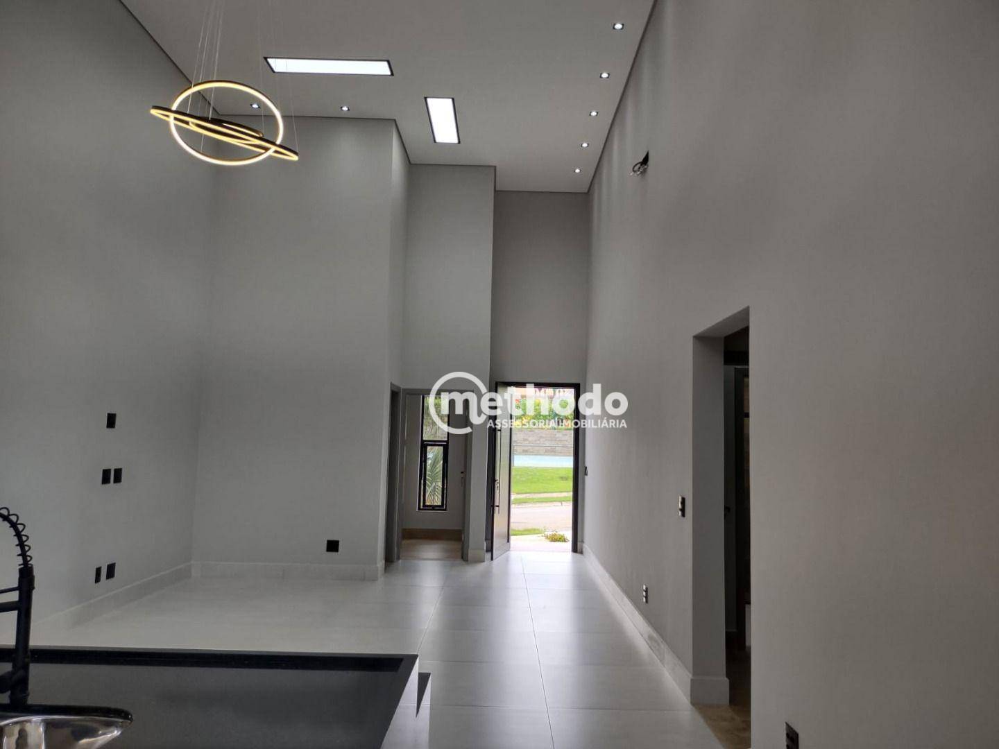 Casa de Condomínio à venda com 3 quartos, 190m² - Foto 3