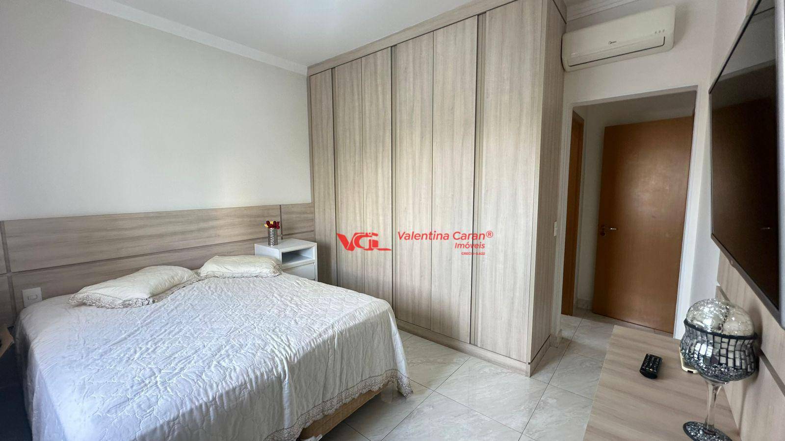 Apartamento à venda com 3 quartos, 184m² - Foto 25