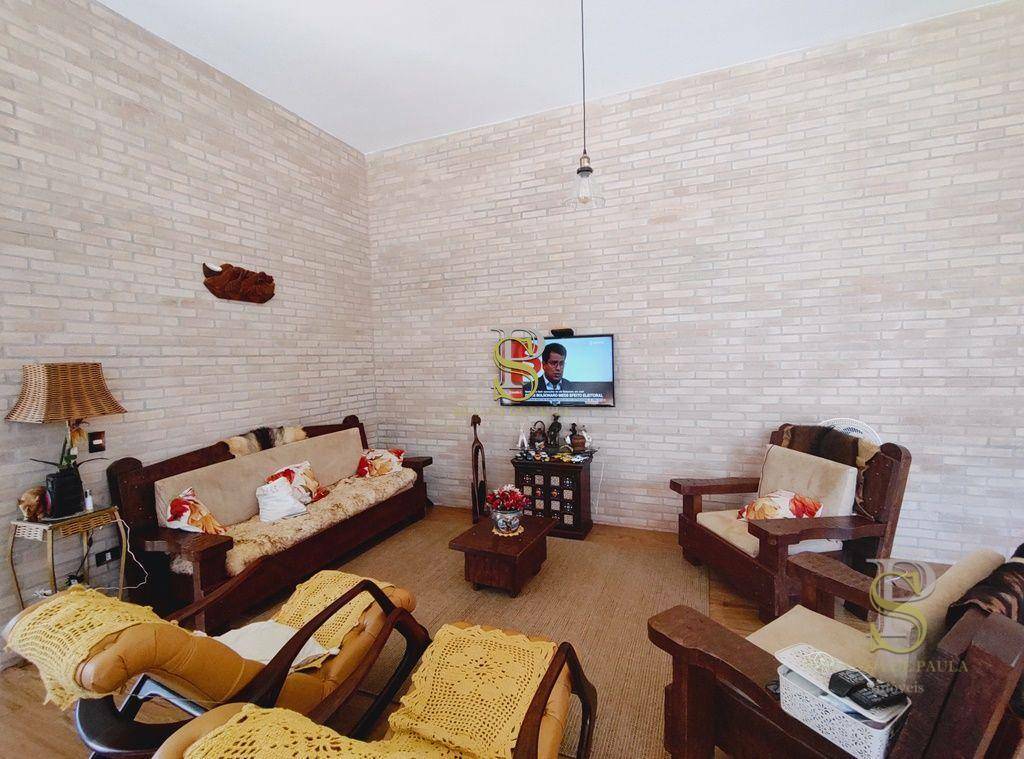 Chácara à venda com 4 quartos, 317m² - Foto 17