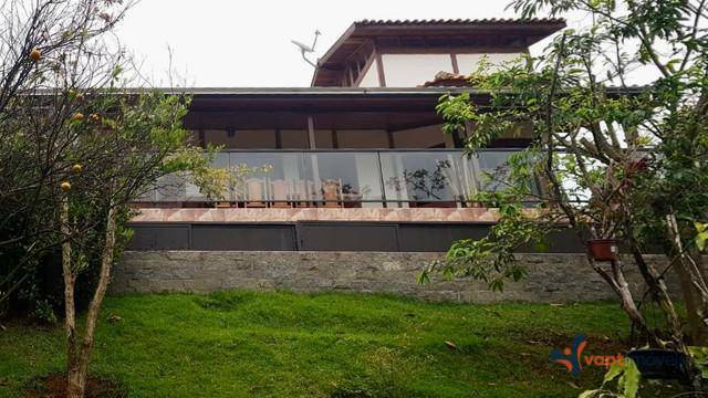 Casa de Condomínio à venda com 3 quartos, 250m² - Foto 1