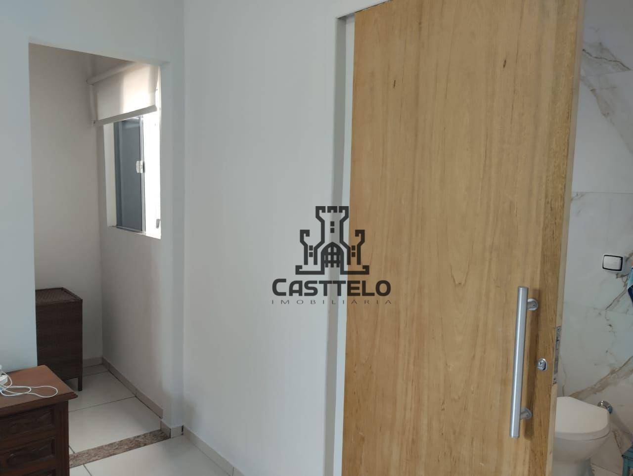 Casa à venda com 4 quartos, 180m² - Foto 8