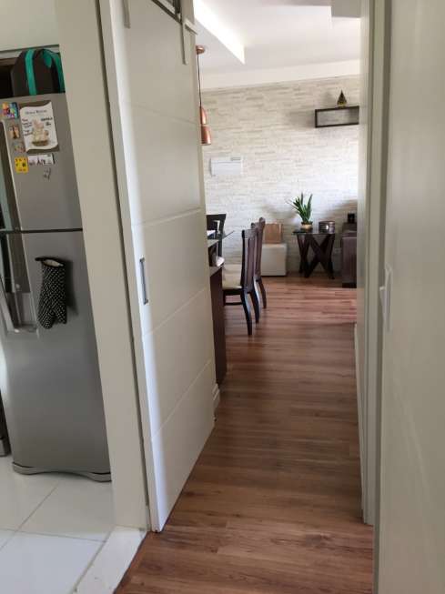 Apartamento à venda com 2 quartos, 69m² - Foto 3